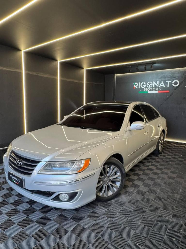 Hyundai Azera AZERA GLS 3.3 V6 24V 4p Aut. 2011