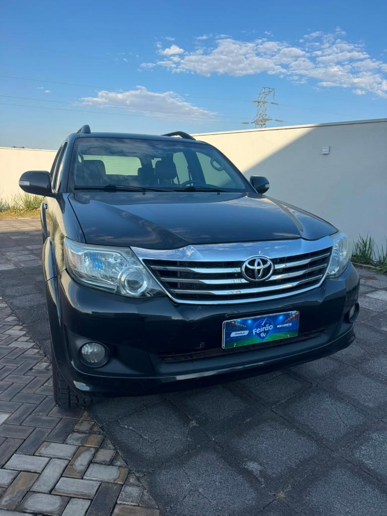 Toyota Hilux CD SR 4X2 2.7 AT FLEX 2014