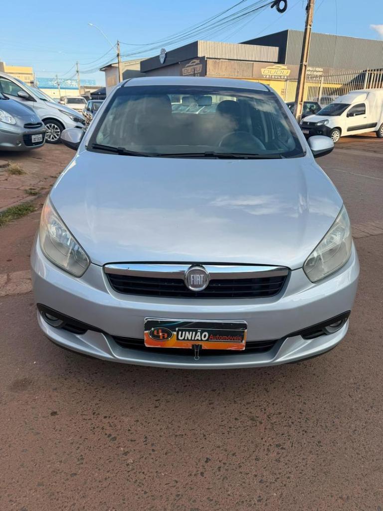 Fiat Grand Siena Grand Siena ATTRAC. 1.4 EVO F.Flex 8V 2014