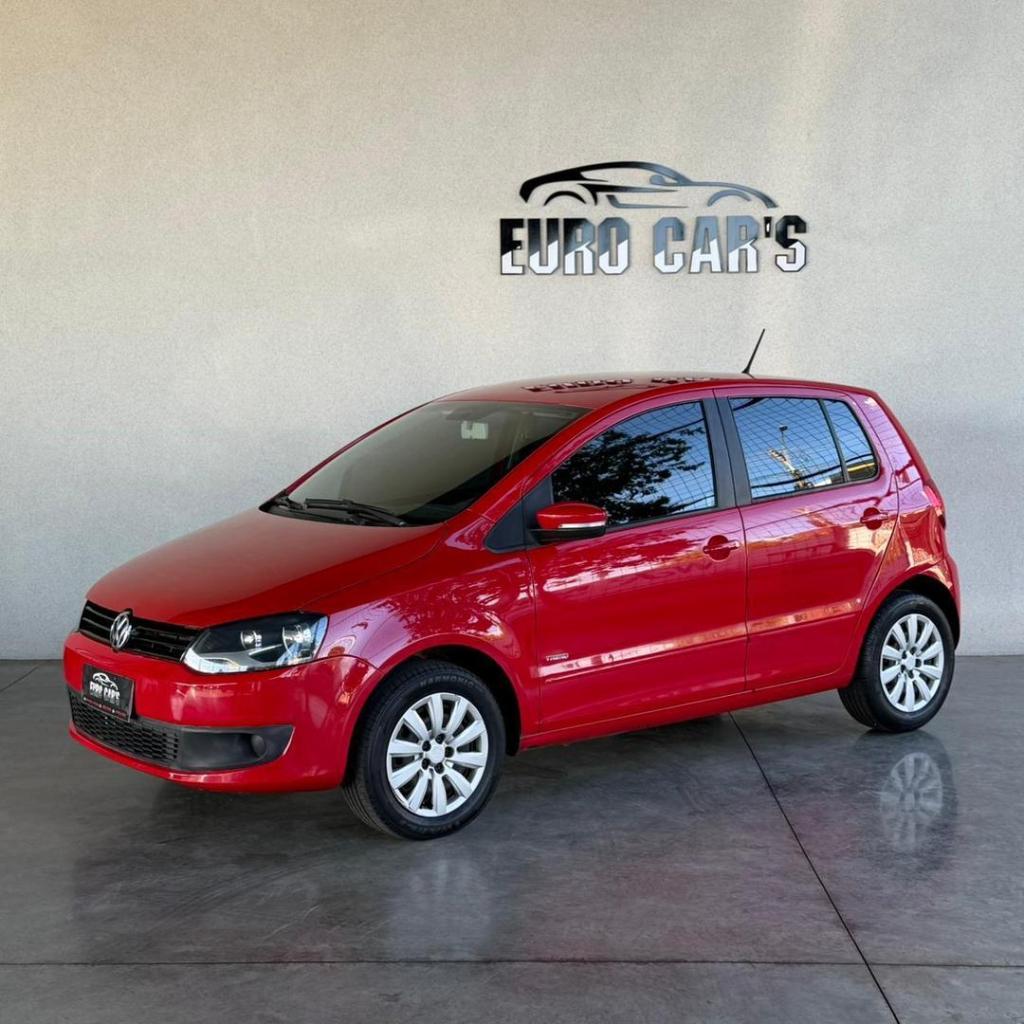 Volkswagen Fox Fox 1.0 Mi Total Flex 8V 3p 2014