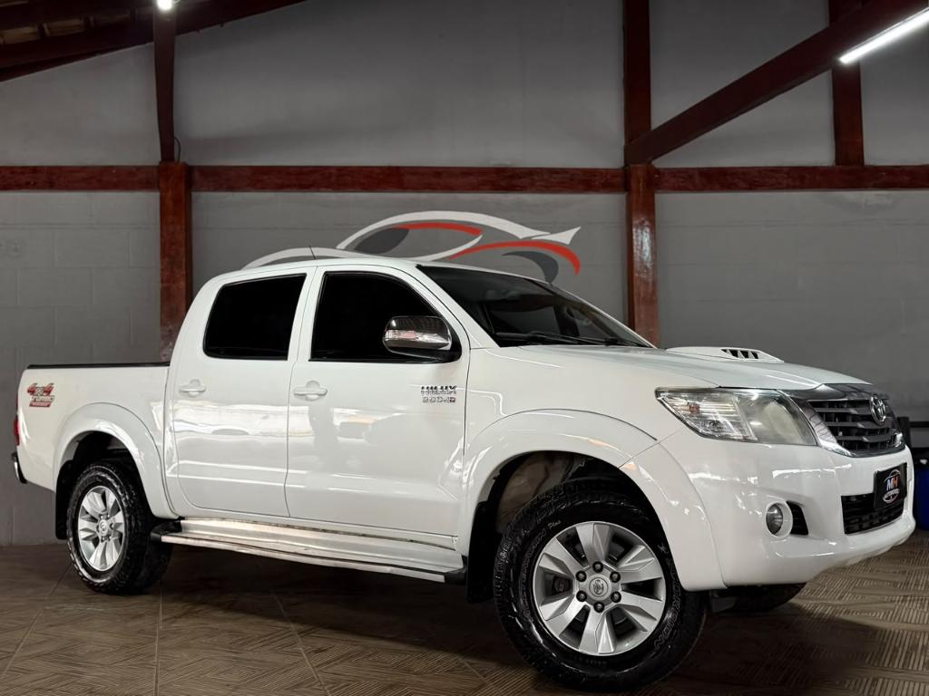 Toyota Hilux HILUX CD SRV D4-D 4X4 3.0 TDI DIESEL AUT 2012