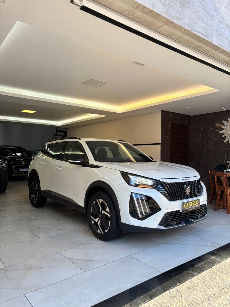 Peugeot 2008 ALLURE 1.0 T200 CVT 2025