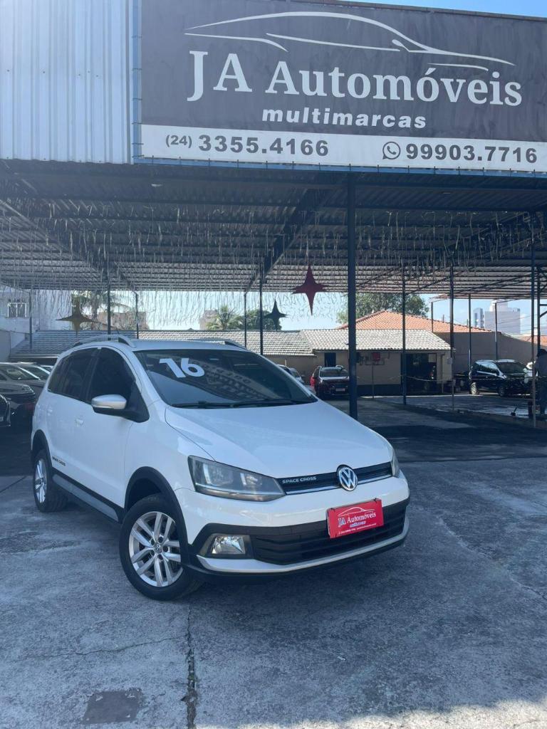Volkswagen Spacefox 2016
