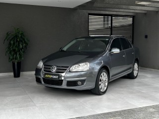 Foto do veículo Volkswagen Jetta 2.5 20v 150/170cv Tiptronic