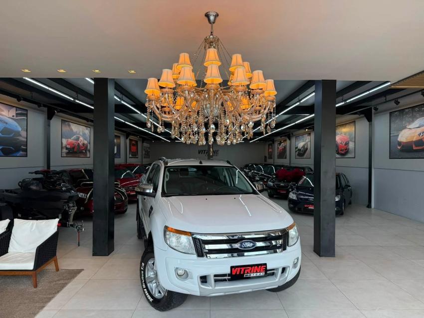 Ford Ranger 2.5 LIMITED 4X2 CD 16V FLEX 4P MANUAL 2015
