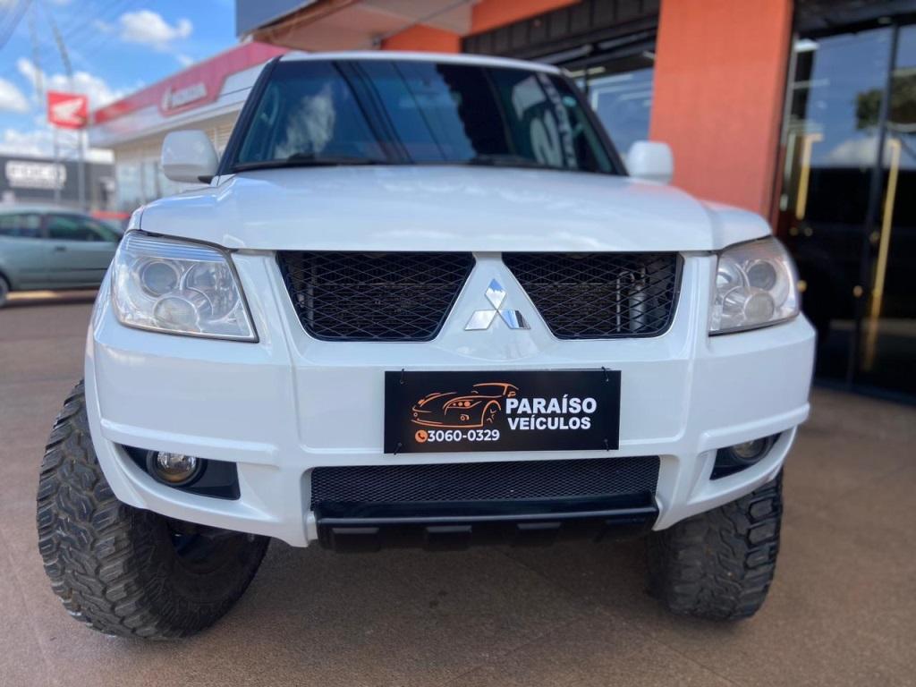 Mitsubishi Pajero Pajero TR4 2.0 Flex 16V 4X2 Aut. 2015