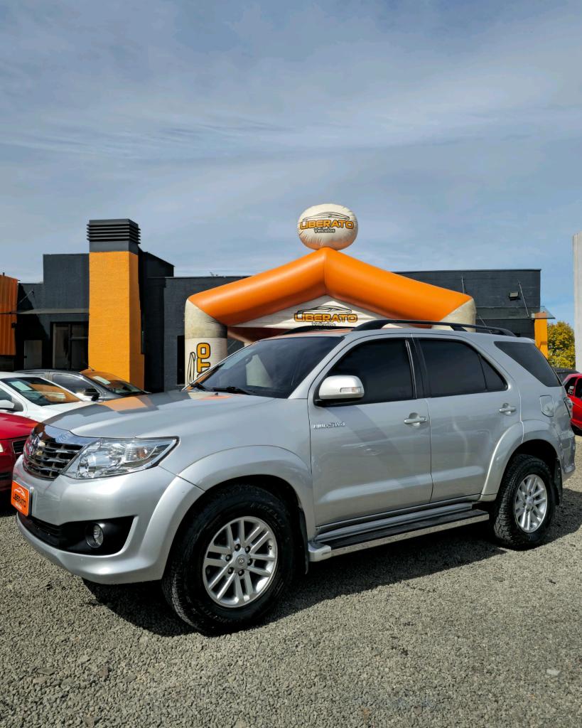Toyota Hilux 2013