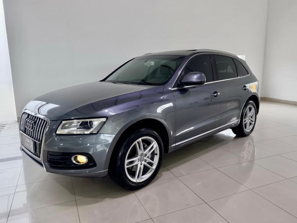 Audi Q5 Q5 Attraction 2.0 TFSI Quattro S tronic 2014