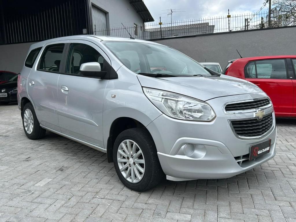 Chevrolet Spin LT 1.8 AT 2013
