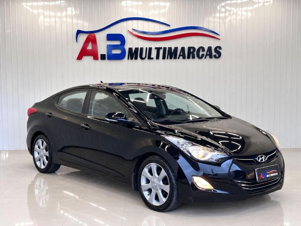 Hyundai Elantra GLS 1.8 16V 2012