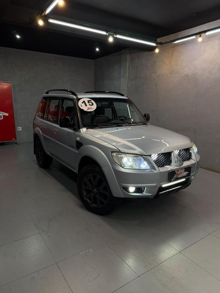 Mitsubishi Pajero Tr4 2.0 16v Flex 2015
