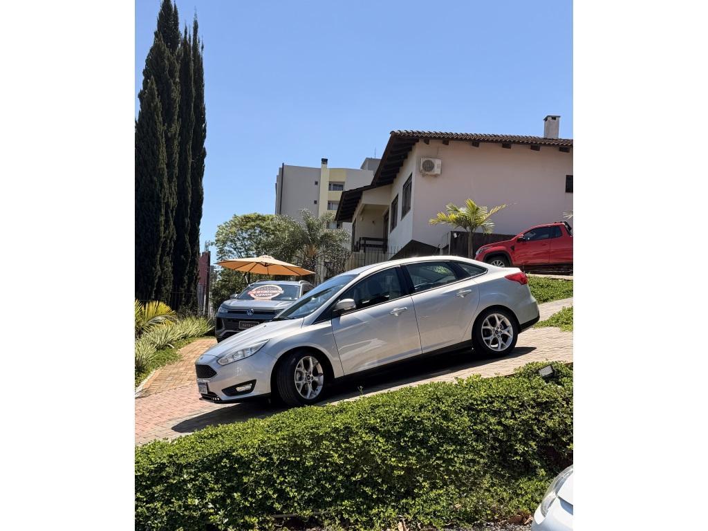Ford Focus 2.0 SE PLUS SEDAN 16V FLEX 4P AUTOMÁTICO 2019
