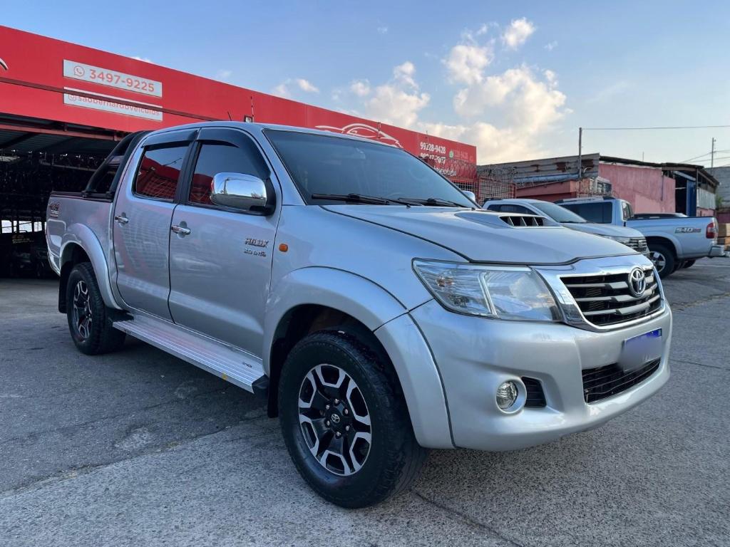 Toyota Hilux Hilux SW4 4x4 3.0 8V TB Diesel 2013