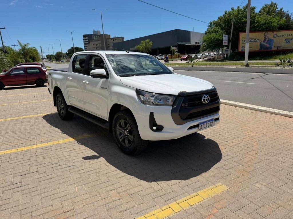 Toyota Hilux 2022