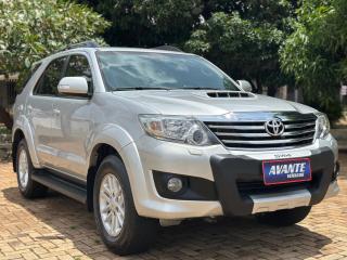 Foto do veículo Toyota Hilux Sw4 3.0 Tdi Srv 7l Auto 4wd